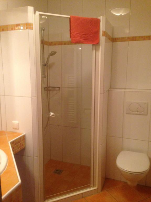 Peterwirt Hotel Бад Митерндорф Стая снимка